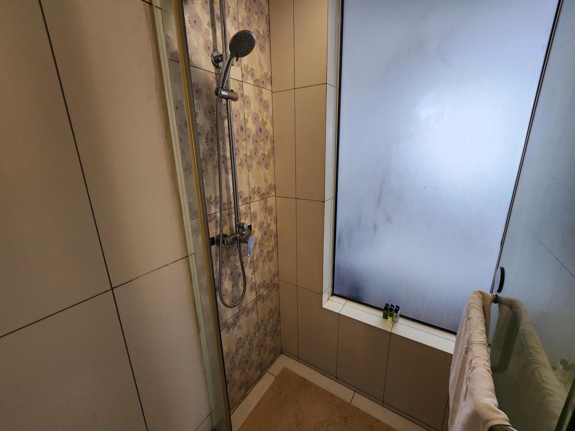 Dmall Hotel Kigali Dış mekan fotoğraf