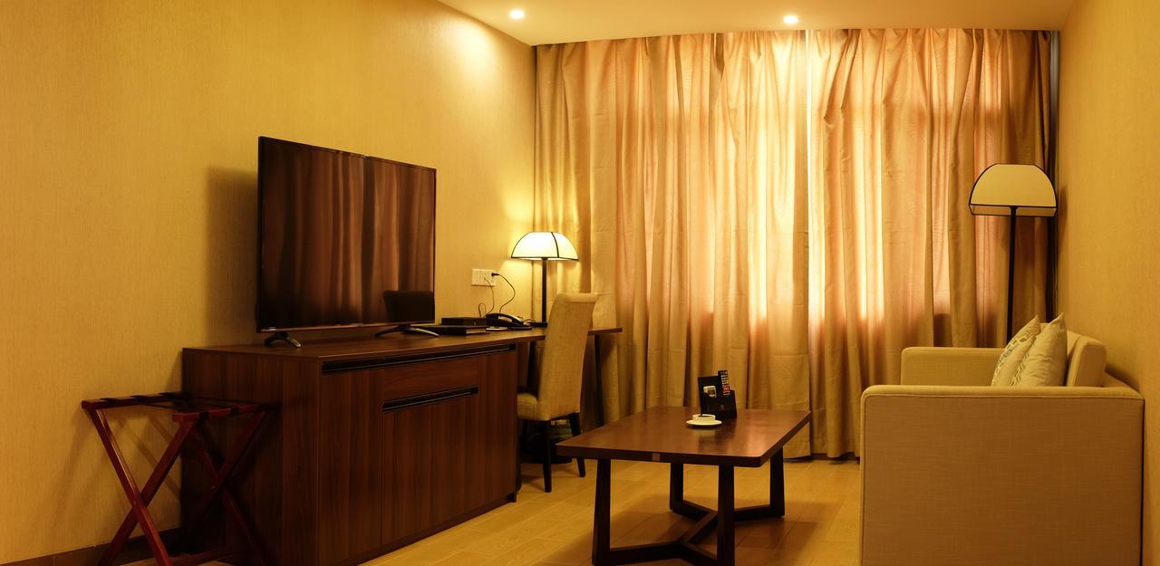 Dmall Hotel Kigali Dış mekan fotoğraf
